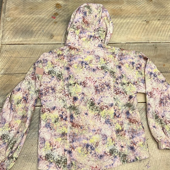 CALIA by Carrie Underwood Multicolor Hooded Jacket - Picture 11 of 14